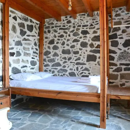 Volcano View Nisyros Holiday home Emporeios (Nisyros)